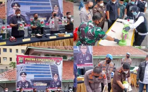 Kejari Jakbar Hadiri Pemusnahan Puluhan Kilogram Barbuk Narkoba