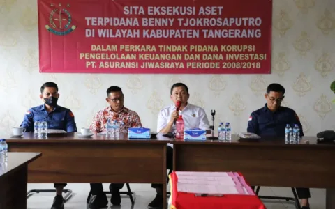Kejari Jakarta Pusat Sita Eksekusi Aset Milik Terpidana Perkara Tipikor PT.Asuransi Jiwasraya yang Berada di Kabupaten…