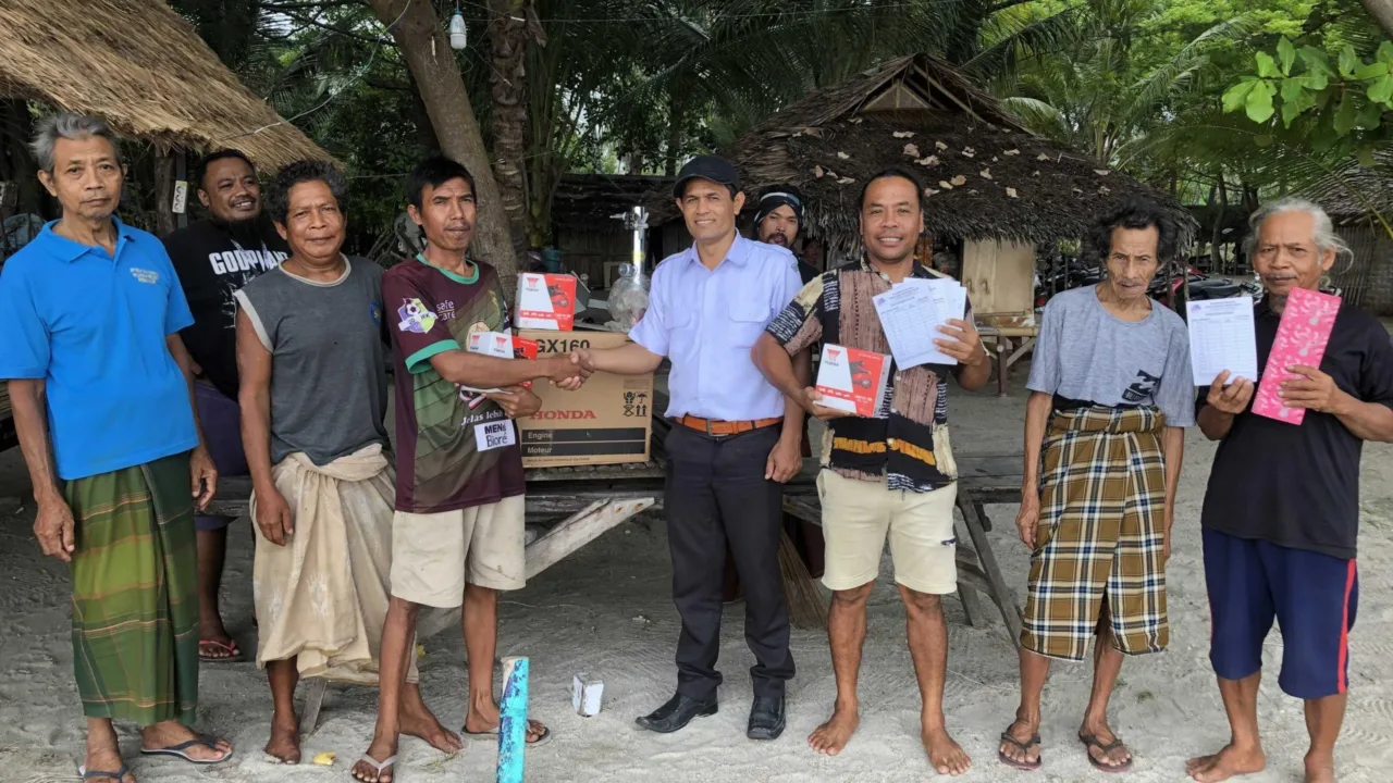 Kelompok Nelayan Tunas Berkah Umbak Beleq Menerima Bantuan ADD 2021