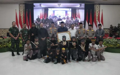 MANTAP…Irjen Rudy Dukung Golok Banten Terdaftar di UNESCO