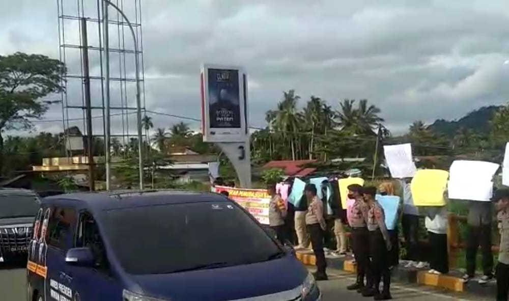 Ngeri...!Laskar Pemuda Sumbar Tolak Kehadiran Anies Baswedan Di Sumatera Barat