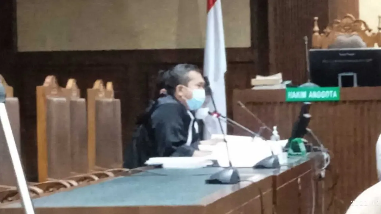 NGERI KALI…Dugaan Rekayasa Penyidik di Kasus Impor Baja