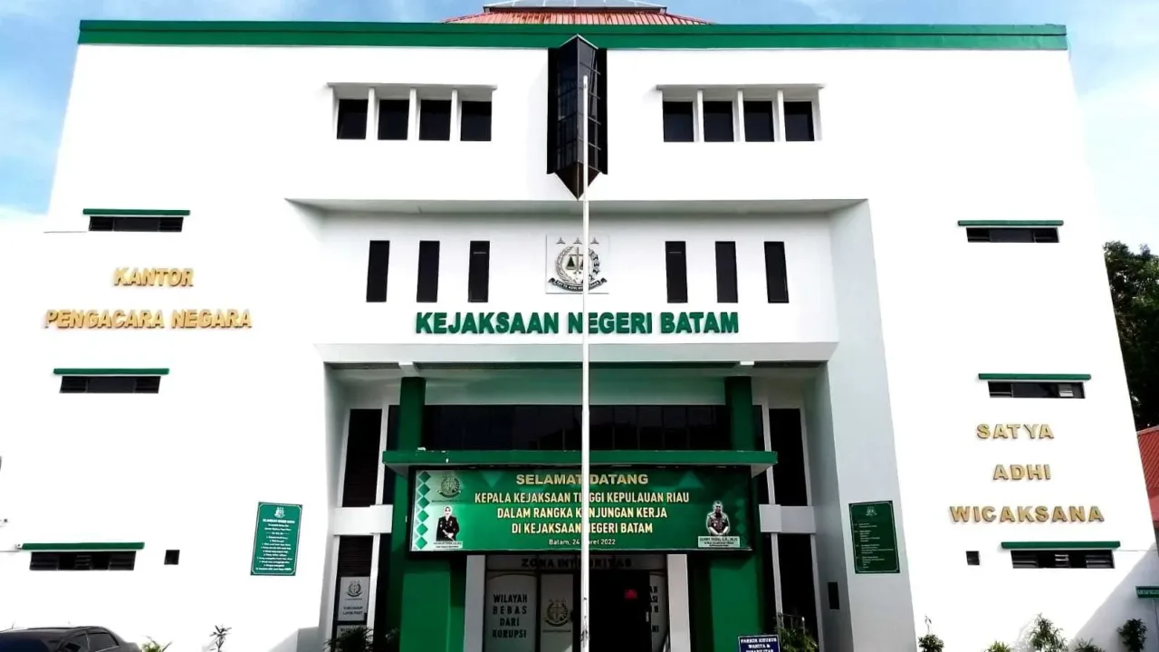 Tak Terbukti, Penyelidikan Dugaan Korupsi Kasus Pembangunan Masjid Tanjak Kota Batam Dihentikan