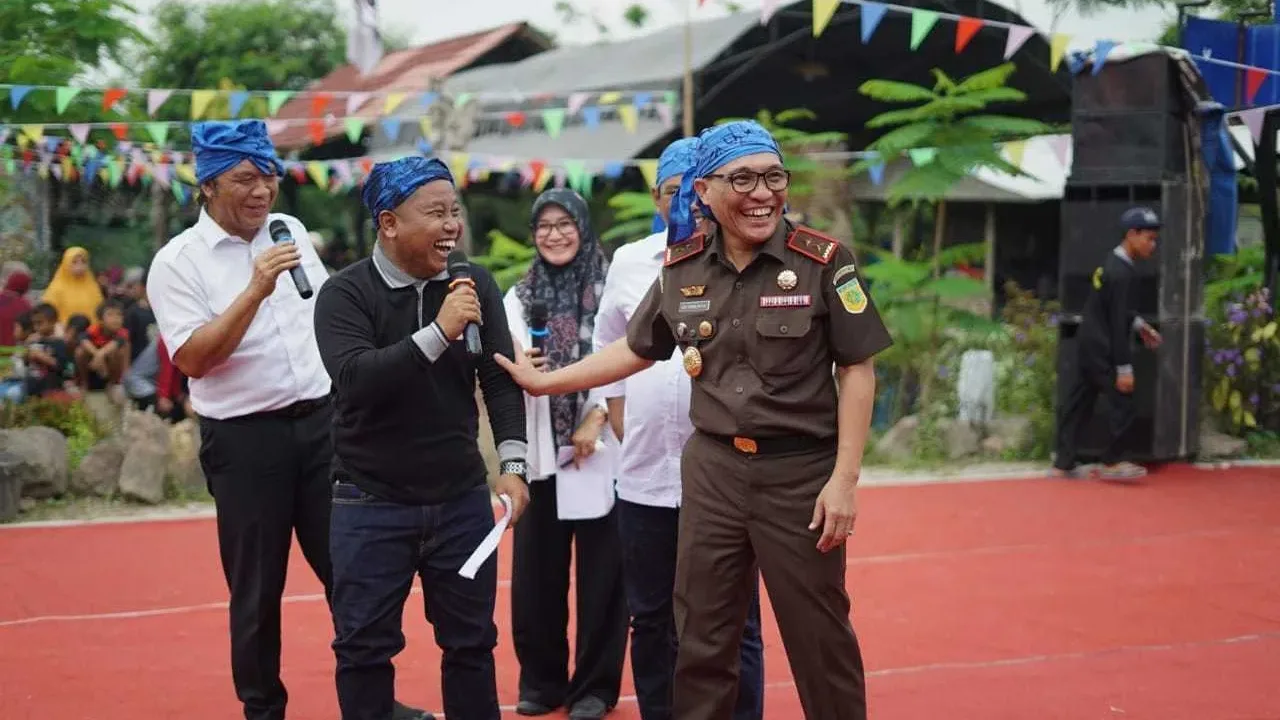 Kejati Bareng Komunitas Seni Bangkitkan UMKM di Banten, Begini Caranya