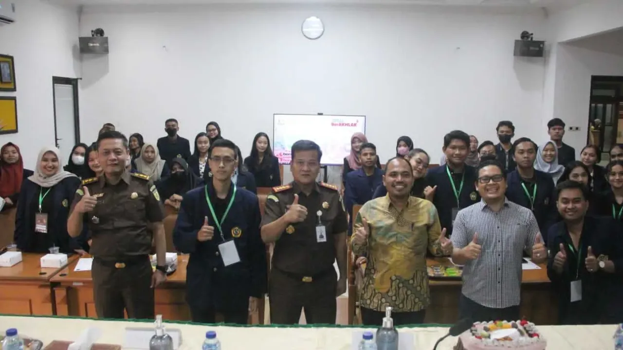 Jaksa Mengajar Bareng Universitas Merdeka Malang