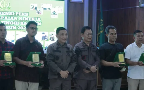 Masyarakat Apresiasi Kinerja Kejati Banten Dalam Pemberantasan Korupsi