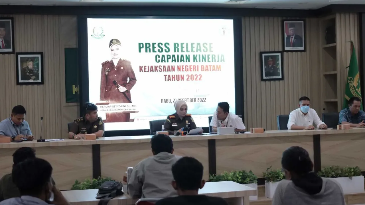 KEREN…Kejari Batam Laporkan Capaian Kinerja 2022