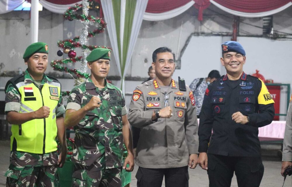 Bersama Forkopimda, Dansat Brimob Polda Banten Tinjau Pelaksanaan Ibadah Malam Natal Di Gereja