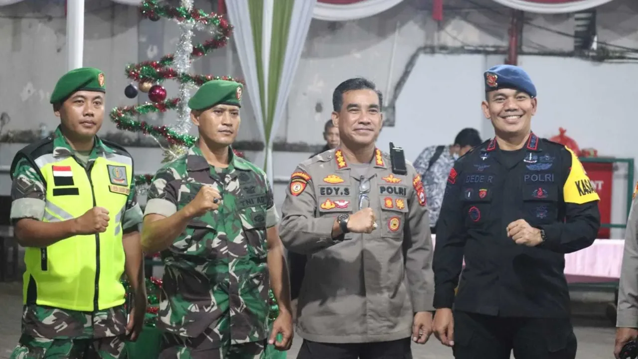Bersama Forkopimda, Dansat Brimob Polda Banten Tinjau Pelaksanaan Ibadah Malam Natal di Gereja