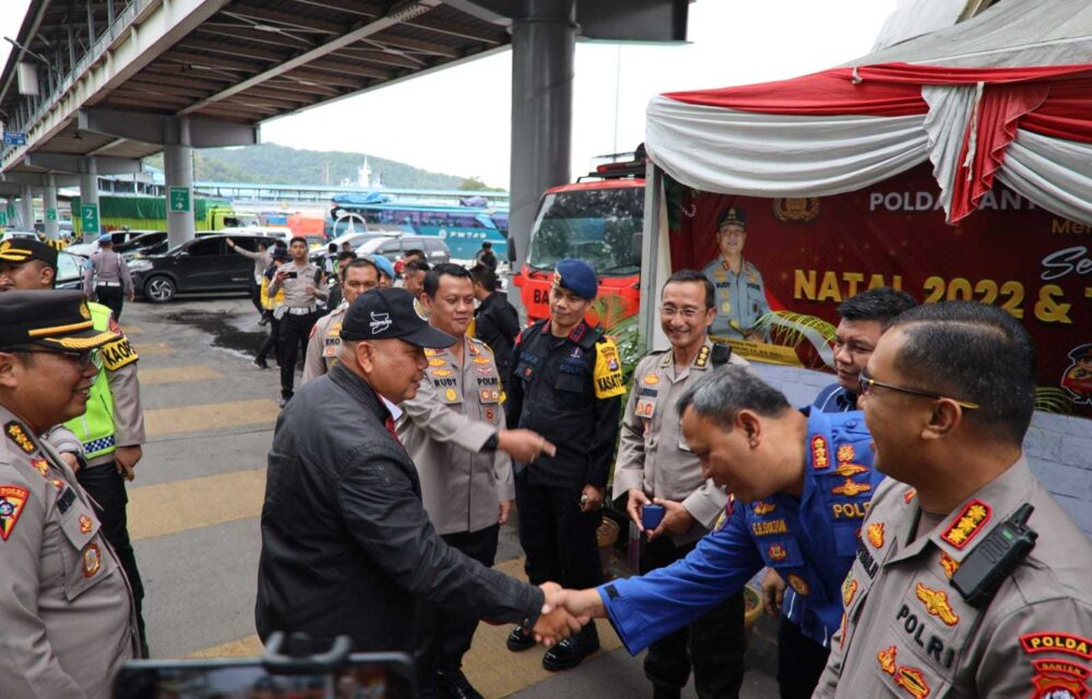 Kapolda Banten Dampingi Kompolnas Cek Pos Pam Di Merak