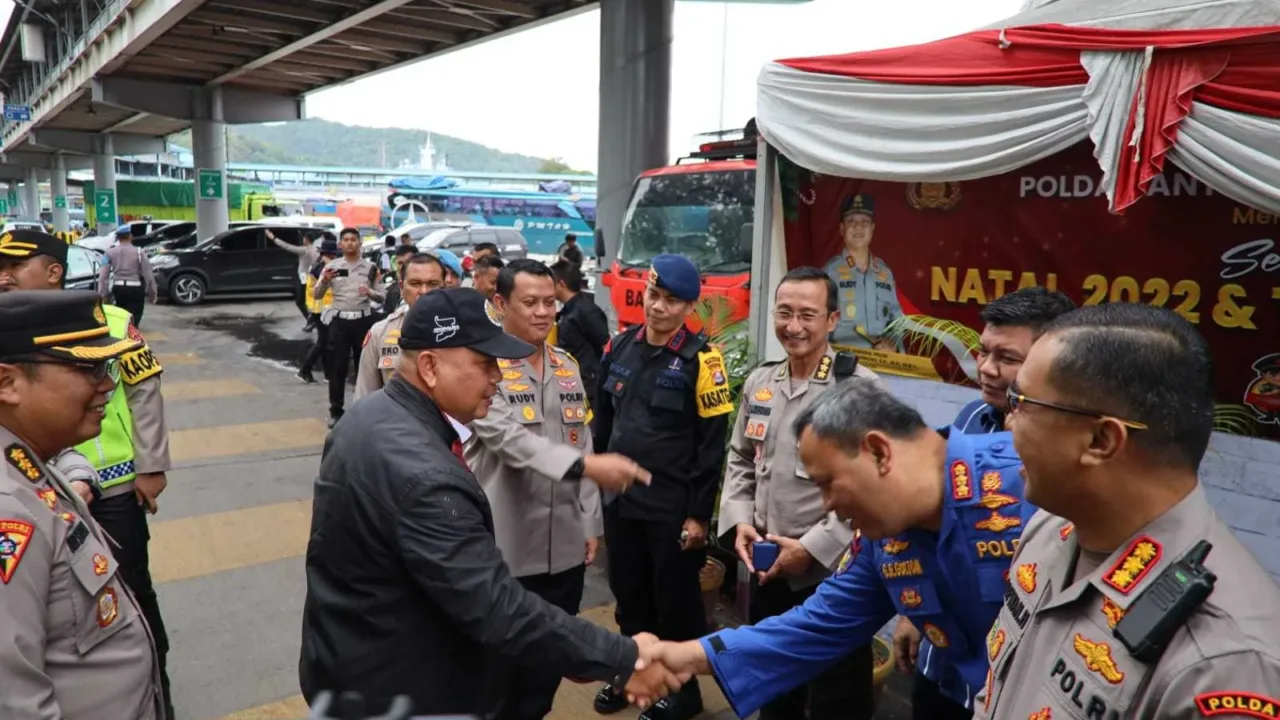 Kapolda Banten Dampingi Kompolnas Cek Pos PAM di Merak