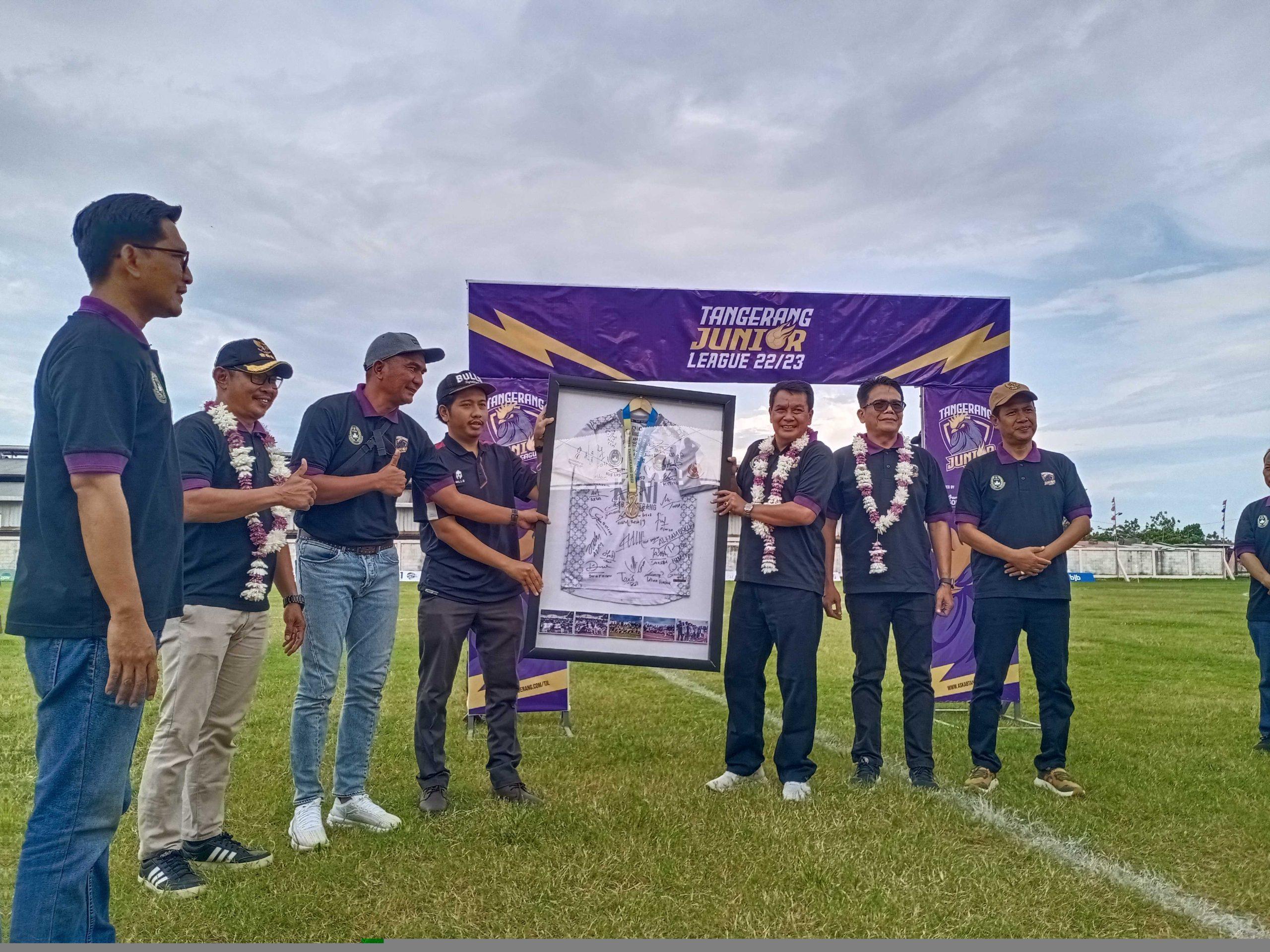 Sekda Maesyal Rasyid Buka Tjl Gelombang Ke Dua Di Stadion Mini Sipatan
