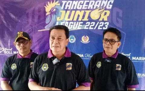Sekda Maesyal Rasyid Buka TJL Gelombang ke dua di Stadion Mini Sipatan