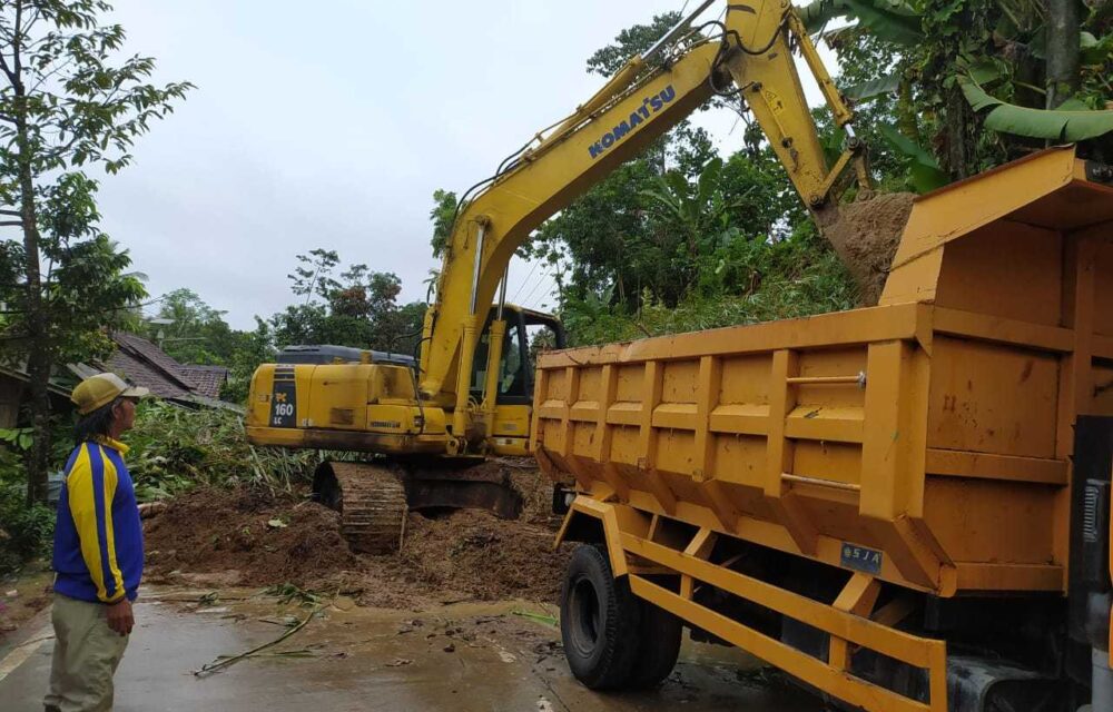 Aksi Gerak Cepat Uptd Pjj Wilayah Pandeglang Tangani Jalan Amblas..!!