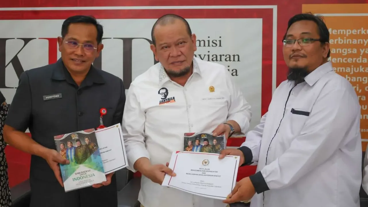 Ketua DPD RI: Apa Untungnya Kembali Ke UUD 1945
