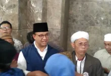 WADUH…Insiden Ular di Rumah Wahidin, Kini Anies Batal Kunjungi Kuliner