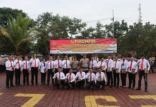 Kapolres Lebak Berikan Penghargaan Kepada Personil Polres Yang Berprestasi