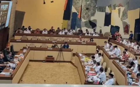 Terima APDESI, Komisi II Tegaskan Revisi UU Desa Telah Masuk Prolegnas Periode Ini