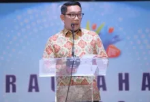 WADUH NGERI,TAP Bentukan Ridwan Kamil Digaji Rp 2,2 Miliar Lebih Dari APBD