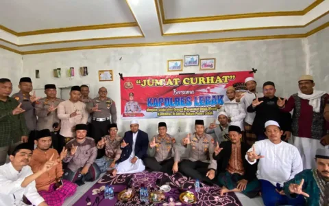 Jum’at Curhat, Kapolres Lebak Silaturahmi ke Pondok Pesantren Nurul Ibtida