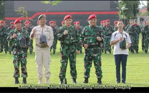 Kopassus Peduli Lingkungan Lewat Menanam Pohon