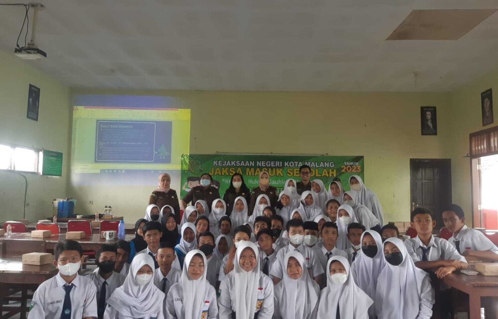 Gas, Jaksa Masuk Sekolah Di Smpn 16 Kota Malang