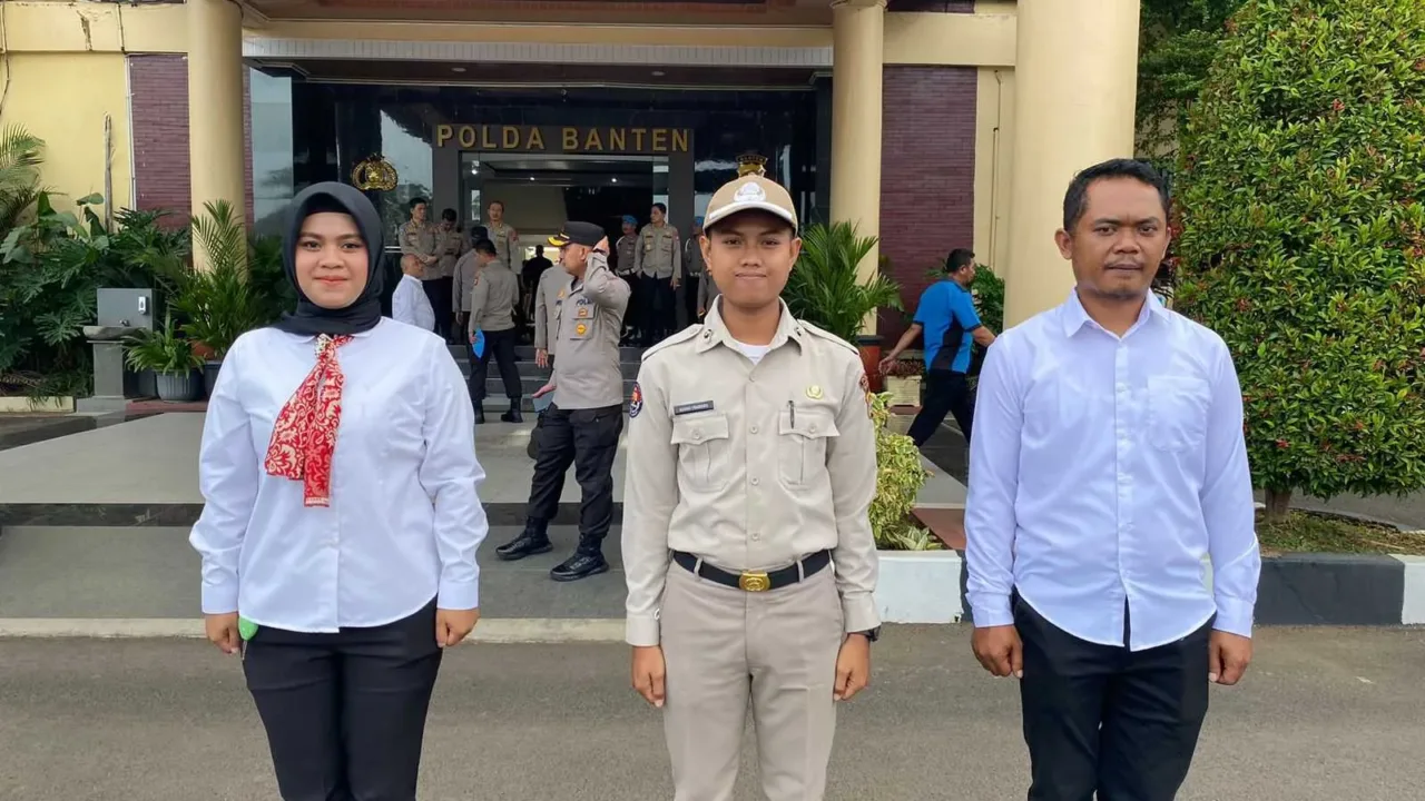 Kapolda Banten Berikan Hadiah Umrah Personil Penghafal Asmaul Husna