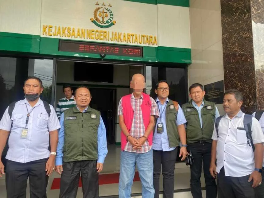 Tersangka Penggelapan Pajak 740 Juta Diserahkan ke Kejari Jakut