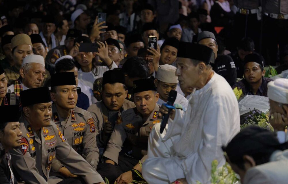 Polda Banten Tampilkan Berbagai Budaya Nusantara Dan Hadirkan Habib Lutfi