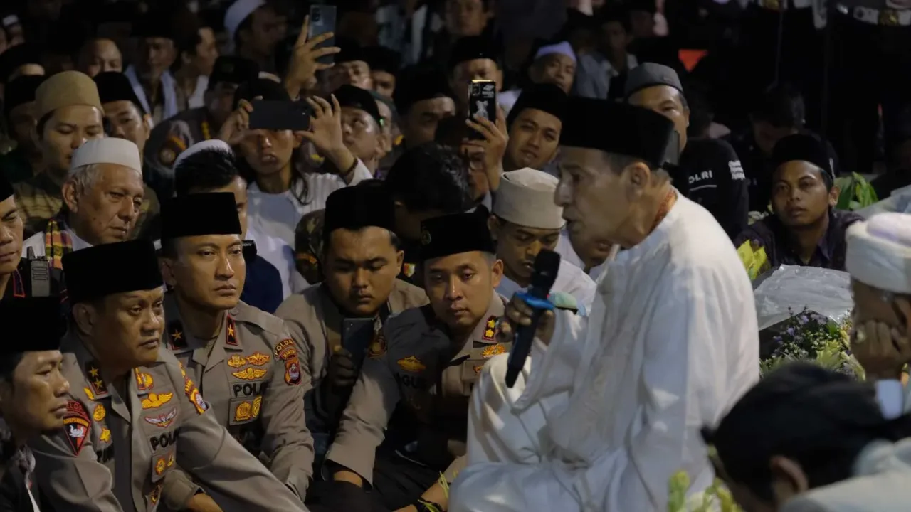 Polda Banten Tampilkan Berbagai Budaya Nusantara dan Hadirkan Habib Lutfi