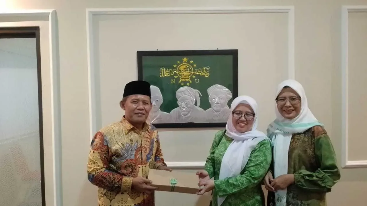 Fatayat NU Kota Tangerang menyambangi (PCNU) Kabupaten Cirebon