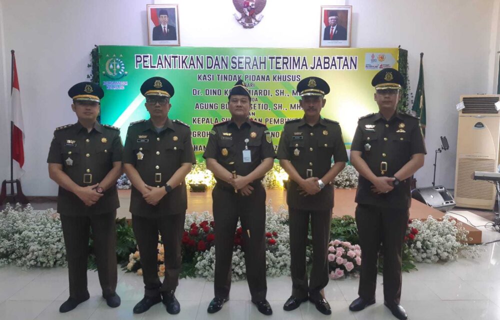 Kajari Kota Malang Pimpin Sertijab Kasi Pidsus Dan Kasubagbin, Begini Pesannya