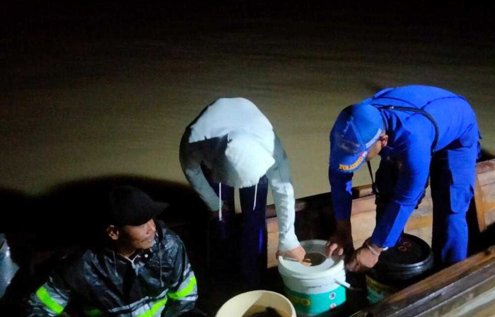Satpolairud Gelar Patroli Malam Di Perairan Asahan