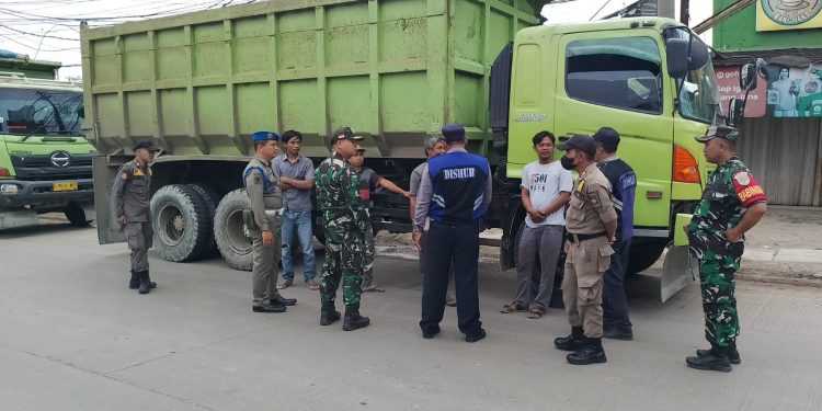 Pemkab Tangerang Dapati Puluhan Truk Tambang Langgar Aturan Jam Operasional