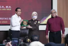 Pesan Kajati Jawa Timur Saat Jadi Dosen Tamu di Universitas Brawijaya Malang