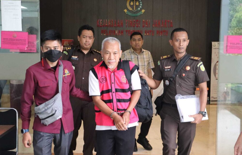 Gas, Kejati Dki Tangkap Buron Kasus Korupsi