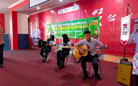 Jaksa Masuk Sekolah di SMK Telkom Malang