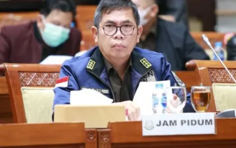 Kakek 80 Tahun Pencari Keadilan Akan Polisikan Jampidum Fadil Zumhana Cs
