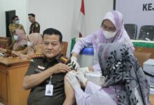 Kejaksaan Negeri Kota Malang Gelar Vaksin Booster Ke-2