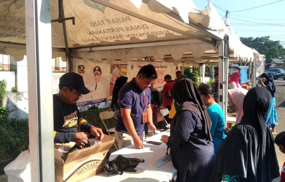 Jelang Ramadhan, Bulog Lebak-Pandeglang Lakukan Operasi Pasar