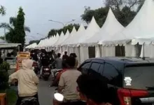 GAWAT Bazar di Jalan Umum Teluknaga Jadi Sorotan