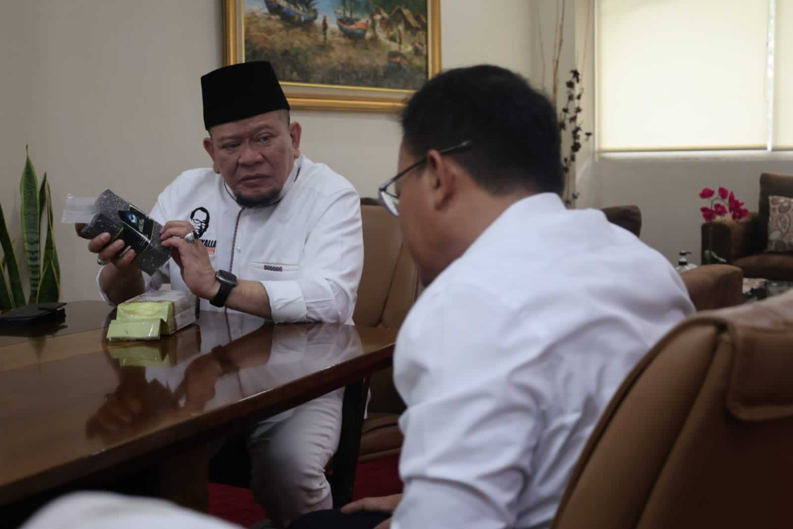 Kunjungi Bulog Jatim, Ketua Dpd Ri Cek Kesiapan Distribusi Beras Jelang Lebaran