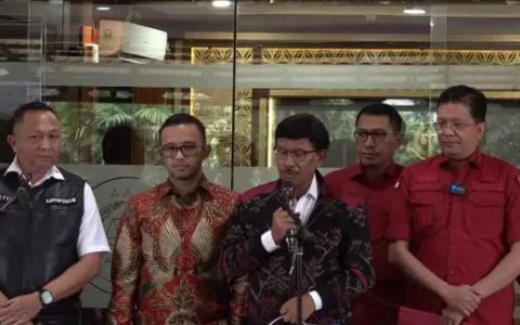 Kasus BTS Menkominfo, Kejagung Periksa Jhonny 6 Jam