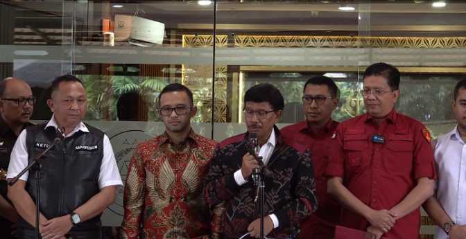 Kasus Bts Menkominfo, Kejagung Periksa Jhonny 6 Jam
