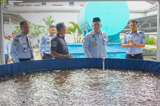 Saat Ramadhan, Kakanwil Jabar Kunjungi Lapas Cikarang Dan Lapas Bekasi