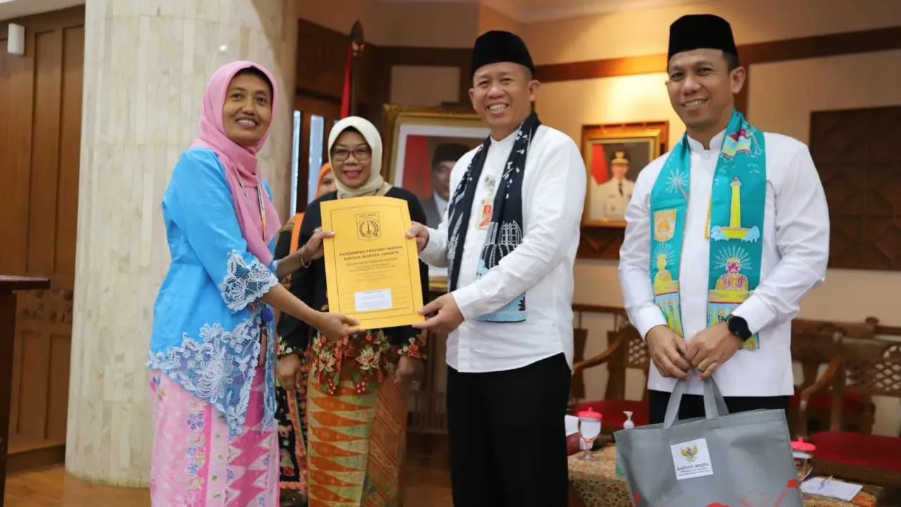 Tujuh Belas ASN Terima SK Pensiun, Walikota: Kami Jaga Prestasi