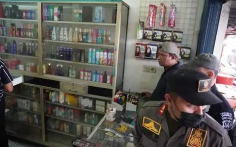 Petugas Gabungan di Kabupaten Tangerang Sweeping Obat – Obatan Terlarang