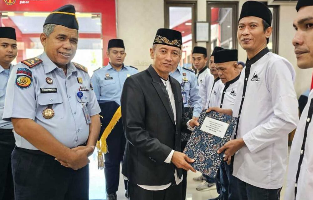 Kadivpas Kanwilkumham Jabar (Kusnali) Hadiri Rangkaian Kegiatan Idul Fitri Di Lapas Kelas Ii A Subang