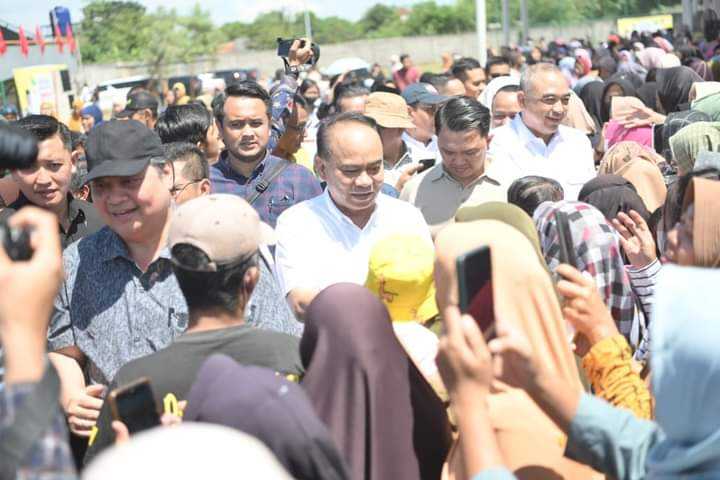 Bupati Zaki Hadiri Pasar Murah Ramadhan Bareng Menteri Dan Relawan