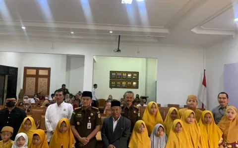 Istimewa, Tausiyah Kejari Kota Malang